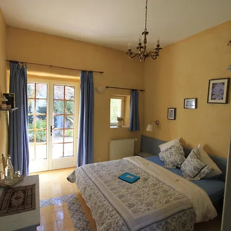 La Colombiere Du Chateau فندق مبيت وإفطار 4*