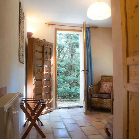 La Colombiere Du Chateau فندق مبيت وإفطار 4*