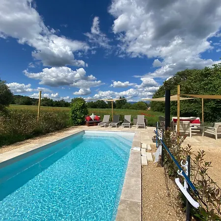 La Colombiere Du Chateau Bed & Breakfast 3*