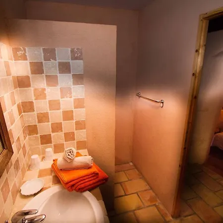 Couette-café La Colombiere Du Château Saint-Laurent-du-Verdon