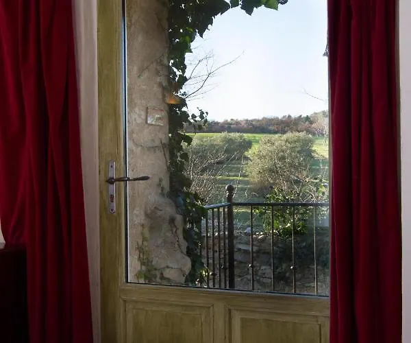 Alojamento de Acomodação e Pequeno-almoço La Colombiere Du Château Saint-Laurent-du-Verdon