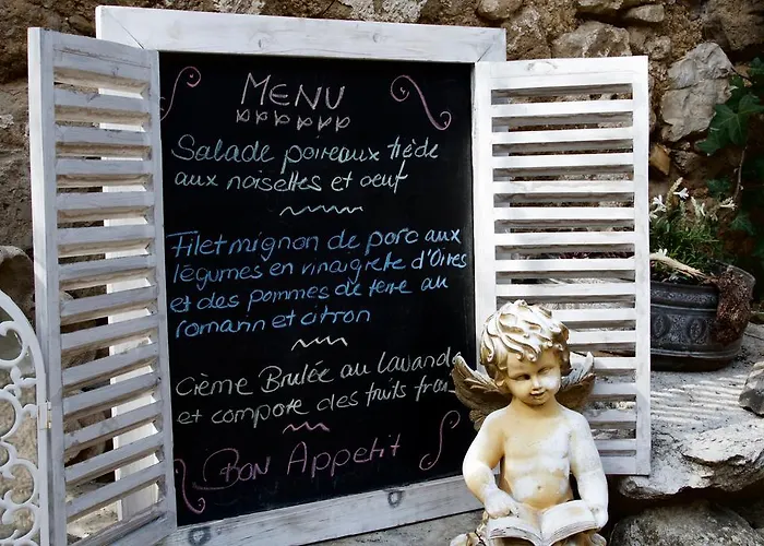 Alojamento de Acomodação e Pequeno-almoço La Colombiere Du Château